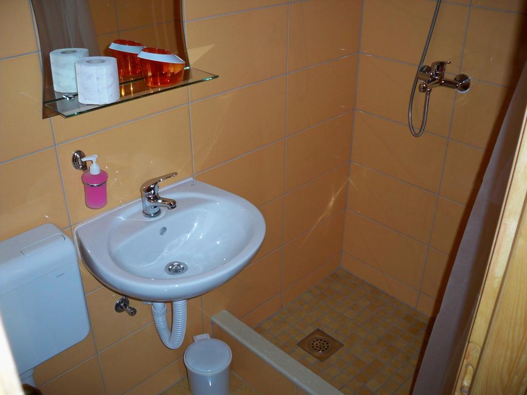 Apartment&Rooms "Globus" Mostar Room photo